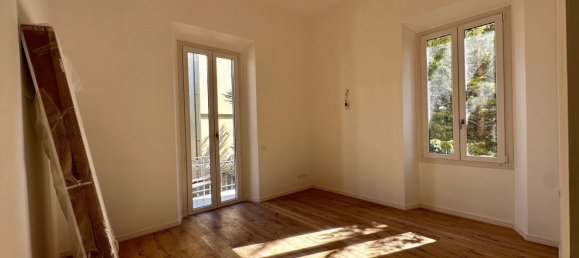 5 rooms Apartment in Florence, Italy No. 204480 13