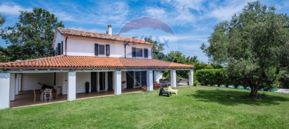 4 bedrooms Villa in Coriano, Italy No. 208075 40