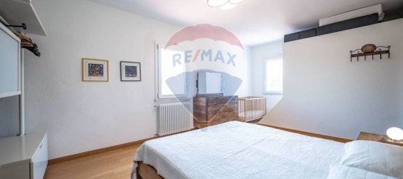 4 bedrooms Villa in Coriano, Italy No. 208075 17