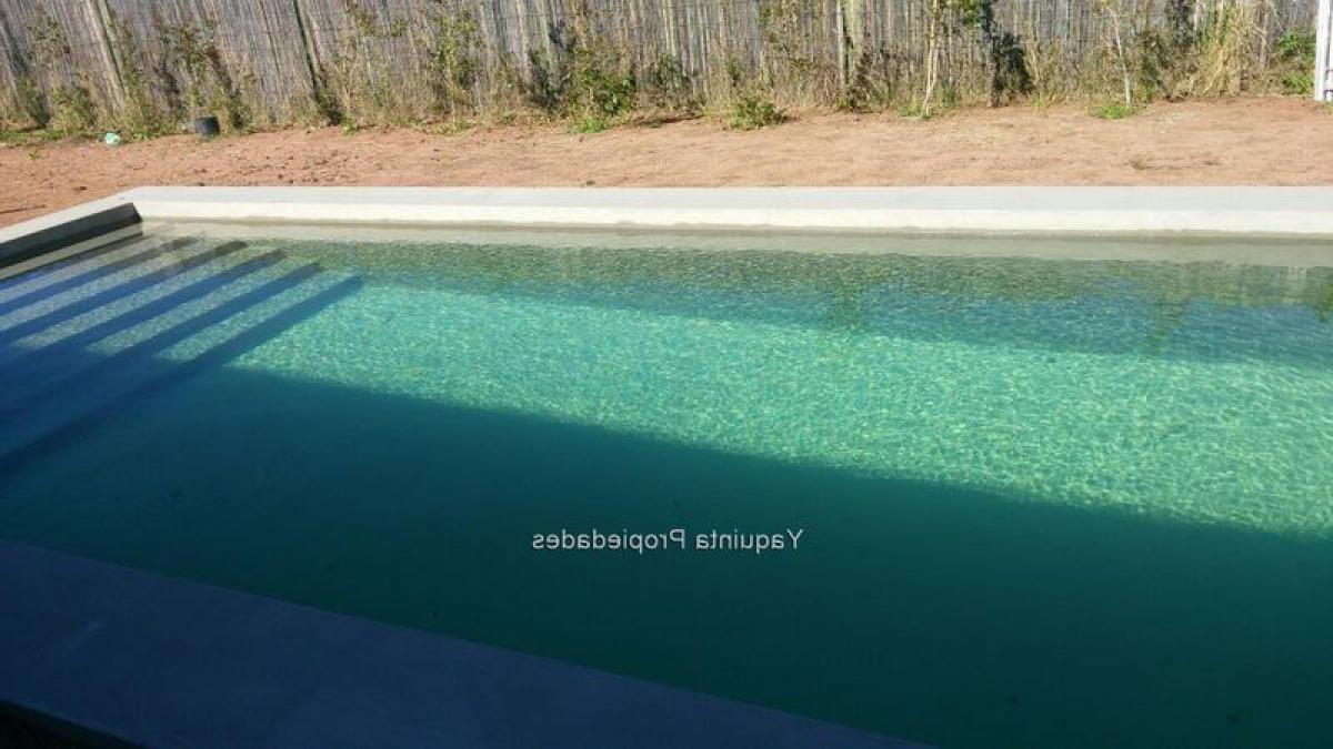 Дом с 3 спальнями в Канелонес, Уругвай № 4700