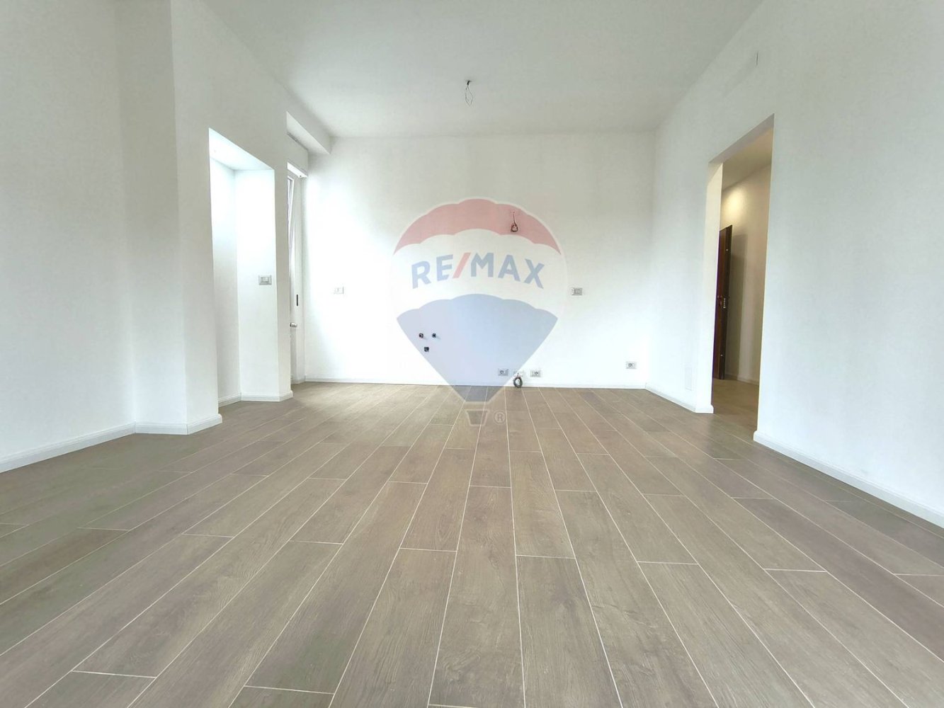 Apartamento T3 em Monza, Italy N.º 388889