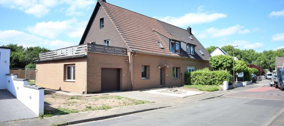 Adosado de 6 dormitorios en Dusseldorf, Germany No. 296570 3