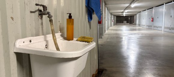 22m² Garage in Genoa, Italy No. 334389 7