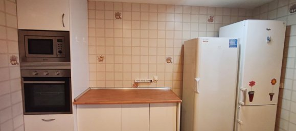 Apartamento de 3 dormitorios en Madrid, Spain No. 189387 21