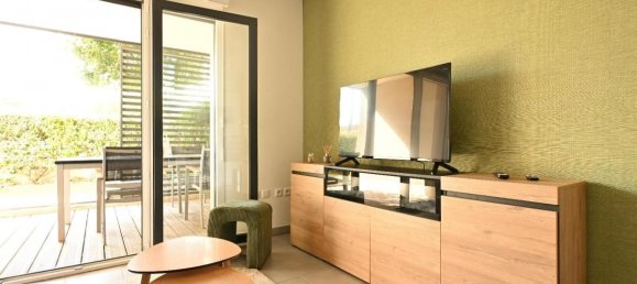 1 bedroom Apartment in Royan, France No. 335759 2