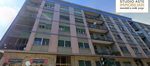 4 rooms Apartment in Vercelli, Italy No. 51319 3