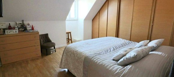 3 bedrooms Villa in Sartrouville, France No. 117607 4