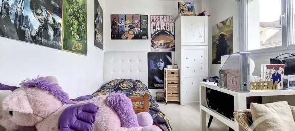 5 bedrooms House in Chennevieres-sur-Marne, France No. 171492 4