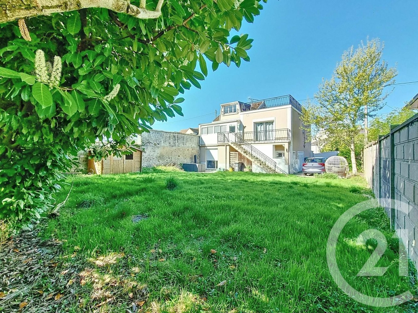 5 bedrooms House in Chennevieres-sur-Marne, France No. 171492