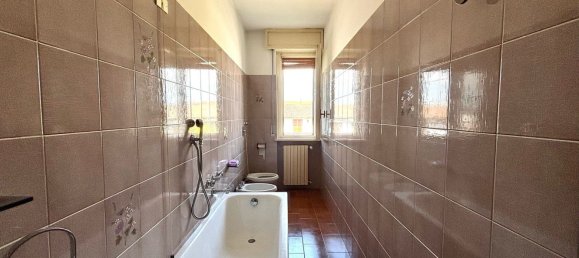 4 Schlafzimmer Haus in San Colombano al Lambro, Italy, Nr. 357868 20