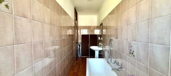 4 Schlafzimmer Haus in San Colombano al Lambro, Italy, Nr. 357868 36