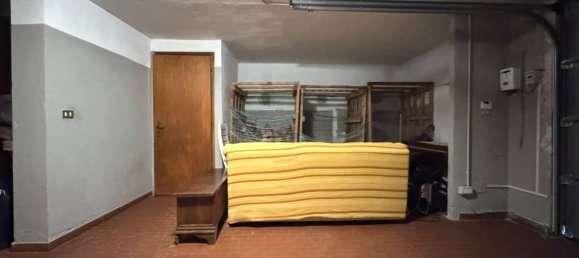 4 Schlafzimmer Haus in San Colombano al Lambro, Italy, Nr. 357868 24
