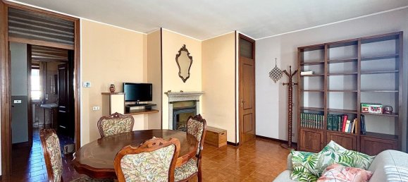 4 Schlafzimmer Haus in San Colombano al Lambro, Italy, Nr. 357868 6