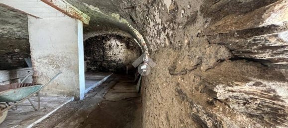 3 Schlafzimmer Schlösser in Sanfront, Italy, Nr. 226520 5