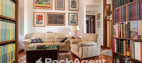 2 Schlafzimmer Wohnung in Catanzaro, Italy, Nr. 271336 8