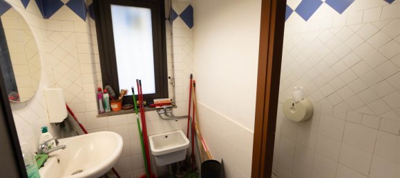 Коммерческая недвижимость с 2 комнатами в Сан Грегорио ди Катания, Италия № 270019 6