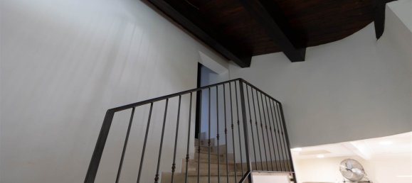 Коммерческая недвижимость с 2 комнатами в Сан Грегорио ди Катания, Италия № 270019 3