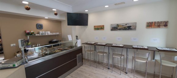 Коммерческая недвижимость с 2 комнатами в Сан Грегорио ди Катания, Италия № 270019 2