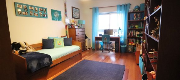 4 bedrooms Duplex in Corroios, Portugal No. 107697 17