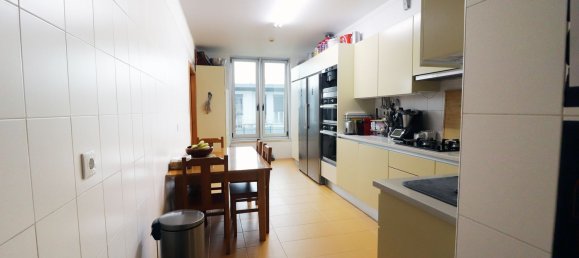 4 bedrooms Duplex in Corroios, Portugal No. 107697 4