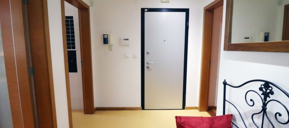 4 bedrooms Duplex in Corroios, Portugal No. 107697 2