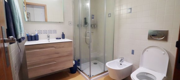 4 bedrooms Duplex in Corroios, Portugal No. 107697 24