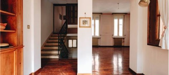 3 bedrooms House in Brescia, Italy No. 308535 7