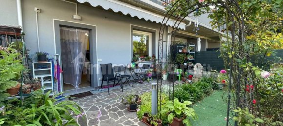 4 chambres Appartement à Stezzano, Italy No. 294404 2