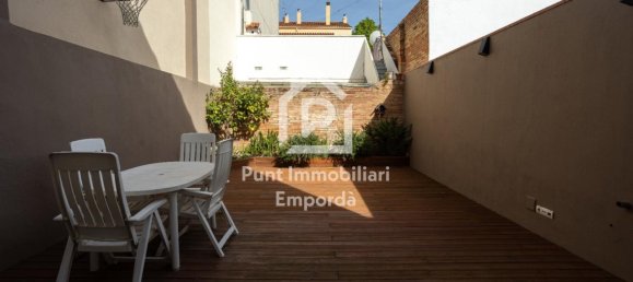 4 bedrooms House in Figueres, Spain No. 113571 15