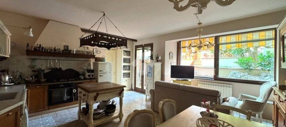 Villa de 2 dormitorios en Montecatini Terme, Italy No. 299676 6