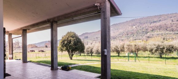 8 rooms Villa in Verona, Italy No. 218589 3