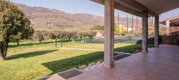 8 rooms Villa in Verona, Italy No. 218589 4