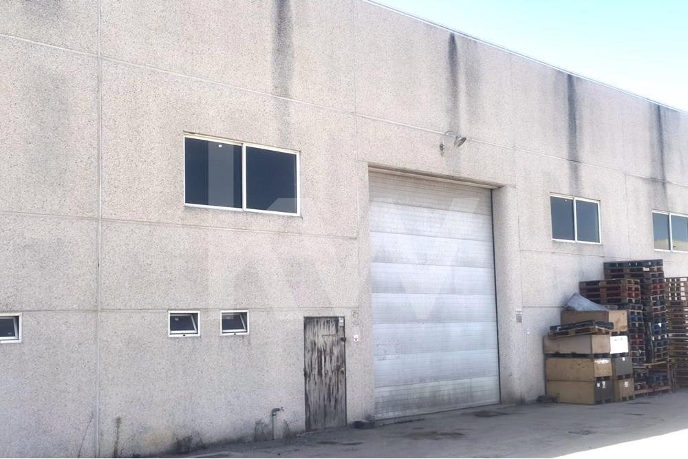 559m² Warehouse in Palmela, Portugal No. 245101