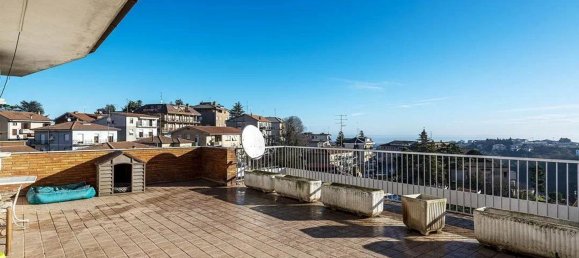 Apartamento de 3 divisões em Sant'Elpidio a Mare, Italy N.º 124308 24