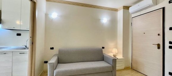 2 bedrooms Apartment in Desenzano del Garda, Italy No. 153810 9