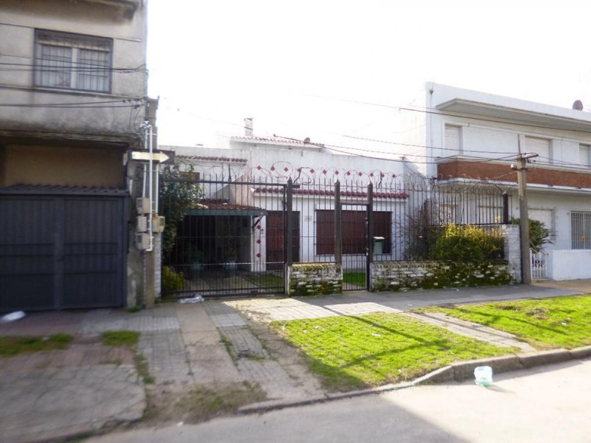  Land in Montevideo, Uruguay No. 15642