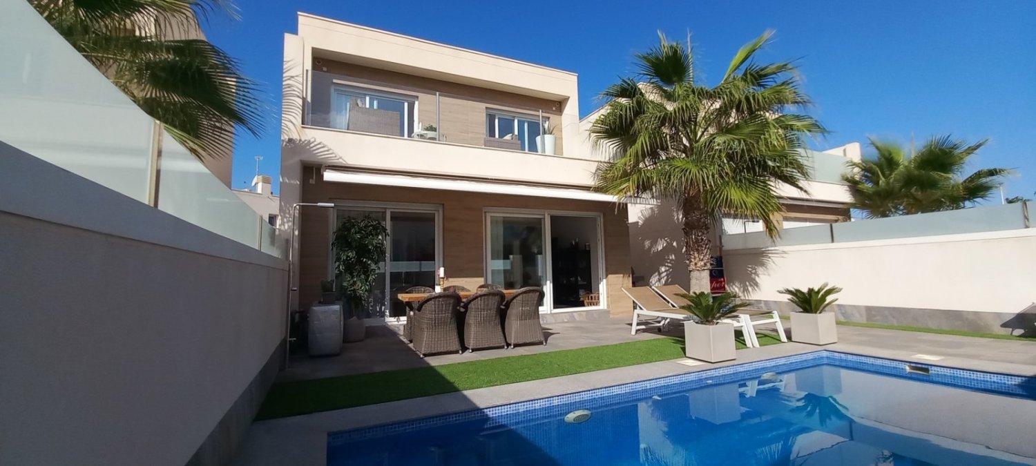 3 bedrooms House in San Pedro del Pinatar, Spain No. 285320