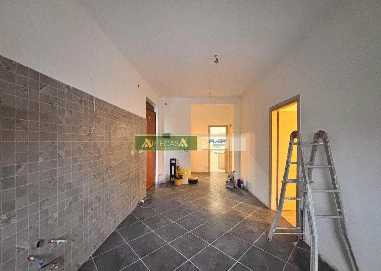 Квартира с 4 комнатами в Гамболо, Италия № 86430