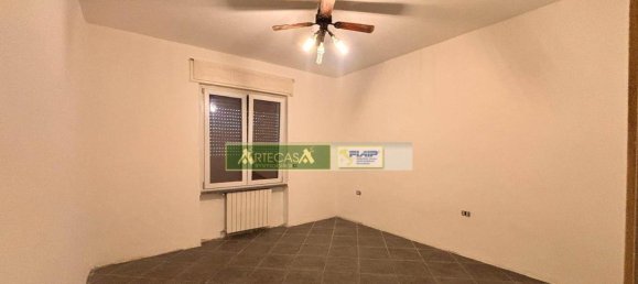 Квартира с 4 комнатами в Гамболо, Италия № 86430 4