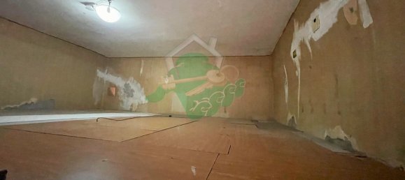 20m² Commercial property in Foggia, Italy No. 13955 5