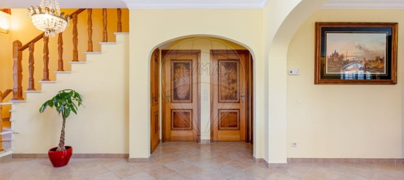 9 bedrooms House in Setubal, Portugal No. 160991 3