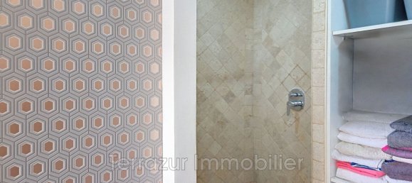 3 rooms Apartment in Vallauris, France No. 342865 5