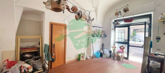  عقار تجاري في Foggia, Italy 31متر مربع رقم 187753 4