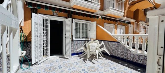 2 bedrooms Townhouse in La Mata, Spain No. 291238 2