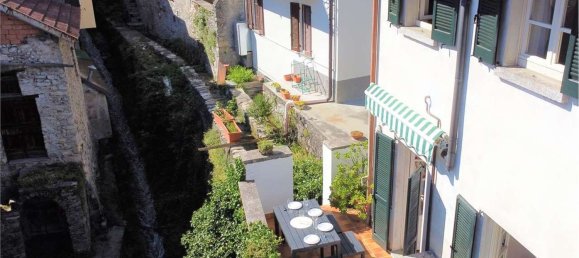 10 rooms House in Tremezzina, Italy No. 2324 32