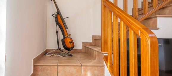 Villa de 4 habitaciónes en Magnago, Italy No. 35950 26