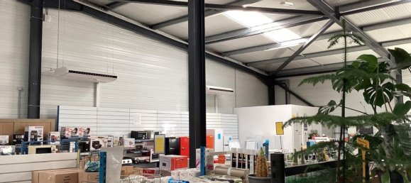 3-salle Propriété commerciale à Saint-Seurin-sur-l'Isle, France No. 101513 3