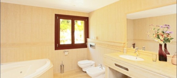 6 bedrooms Villa in El Toro, Spain No. 14787 10