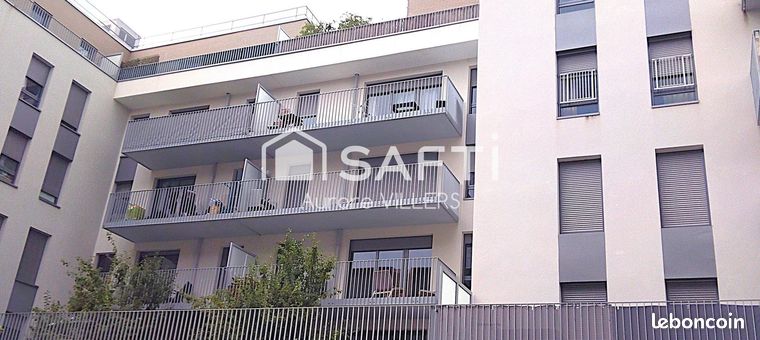 3 bedrooms Apartment in Guyancourt, France No. 279326