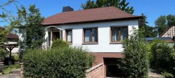 Бунгало с 6 комнатами в Sommerda, Германия № 178680 2